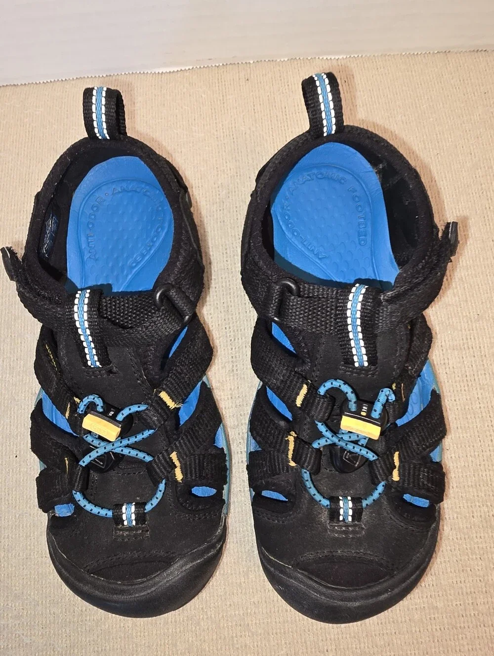 Keen Kids Seacamp II CNX Black and Blue Outdoor Sandals size 13